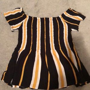 NWT Off The Shoulder Shirt